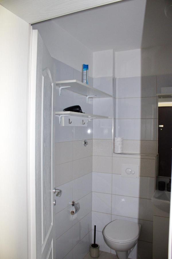Studio Apartman Miljacka 13 SJJ Exteriör bild